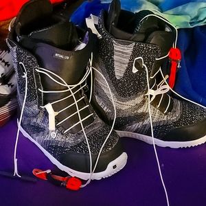 Burton ritual LTD snowboarding boots